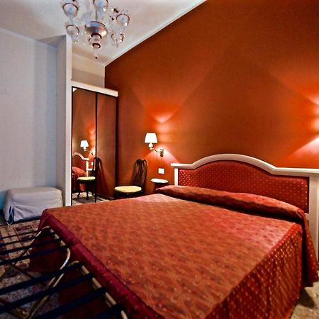 Chandeliers Apartment Venedig Exterior foto