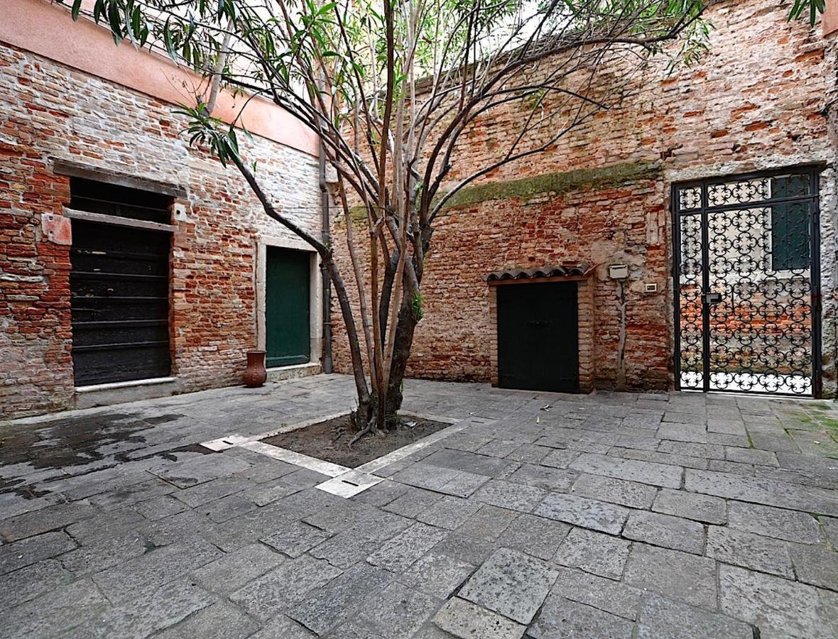 Chandeliers Apartment Venedig Exterior foto